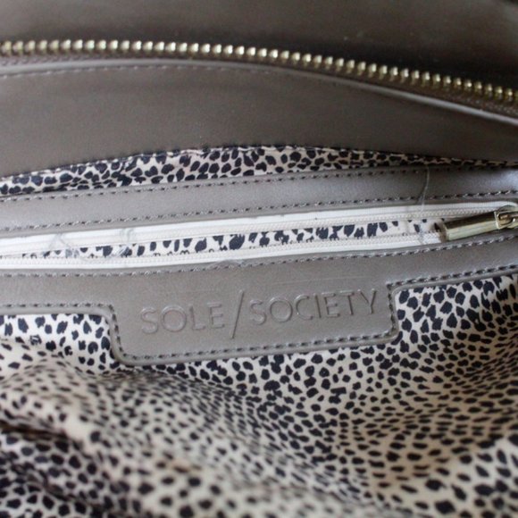 Sole Society Grey Circle Bag Gold Hardware - Picture 4 of 6